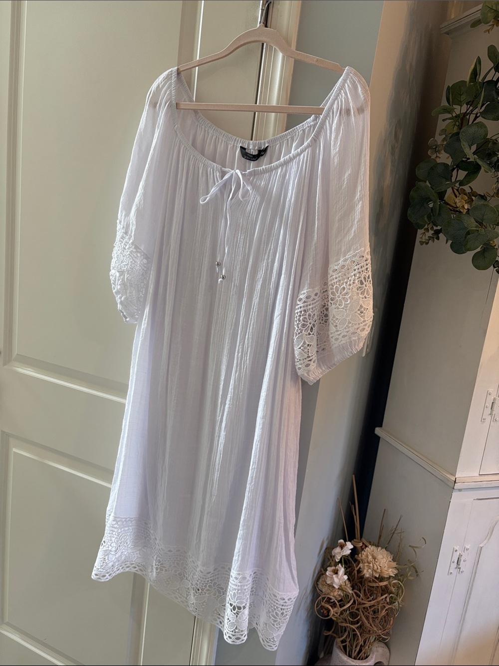Mlle Gabrielle White Crochet-Trim Peasant Coverup